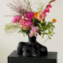 Breast Friend Vase (Black)