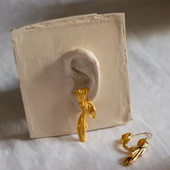 Dangling Drape Earrings (Gold)