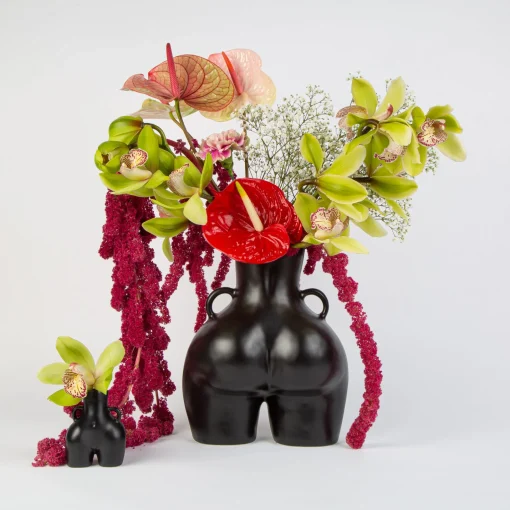 Love Handles Vase (Black)