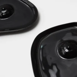 Tatas Plates (High-Shine Black)